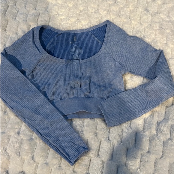 🌺Free people through the night Henley crop top - Picture 12 of 12